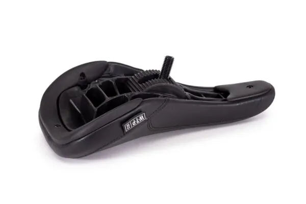Сідло для велосипеда WeThePeople TEAM PIVOTAL SLIM Black leather (07001010119)